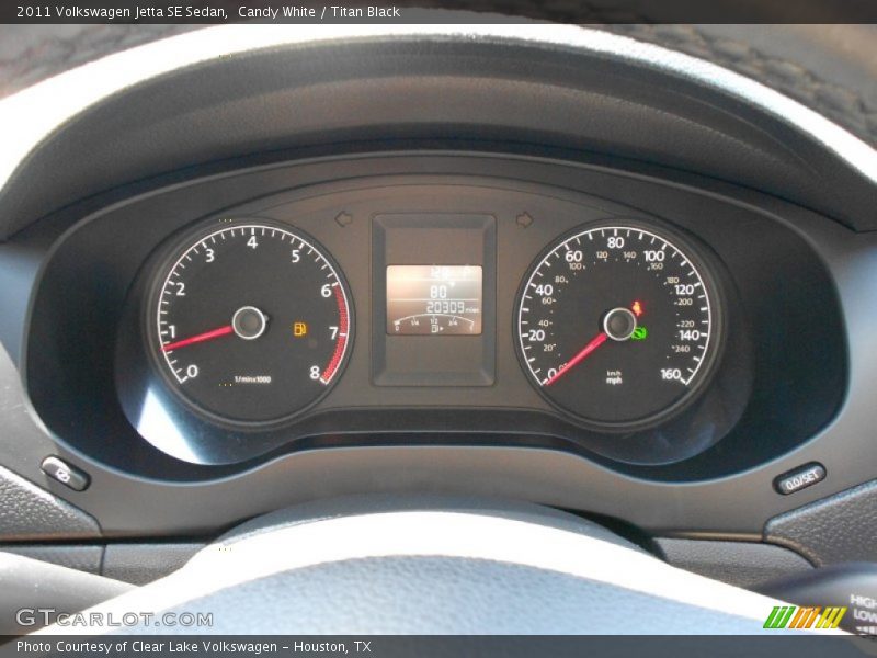 Candy White / Titan Black 2011 Volkswagen Jetta SE Sedan