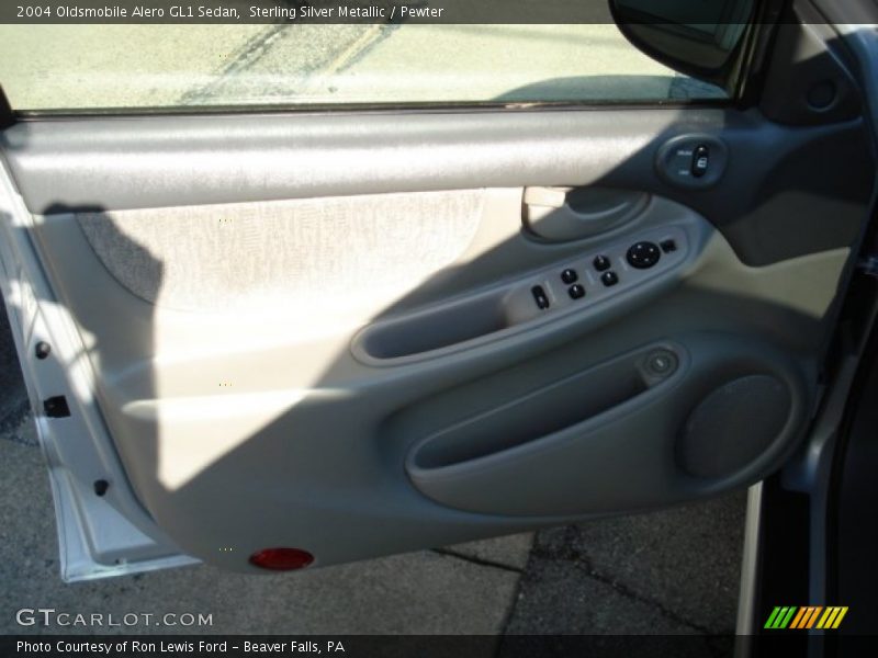 Sterling Silver Metallic / Pewter 2004 Oldsmobile Alero GL1 Sedan