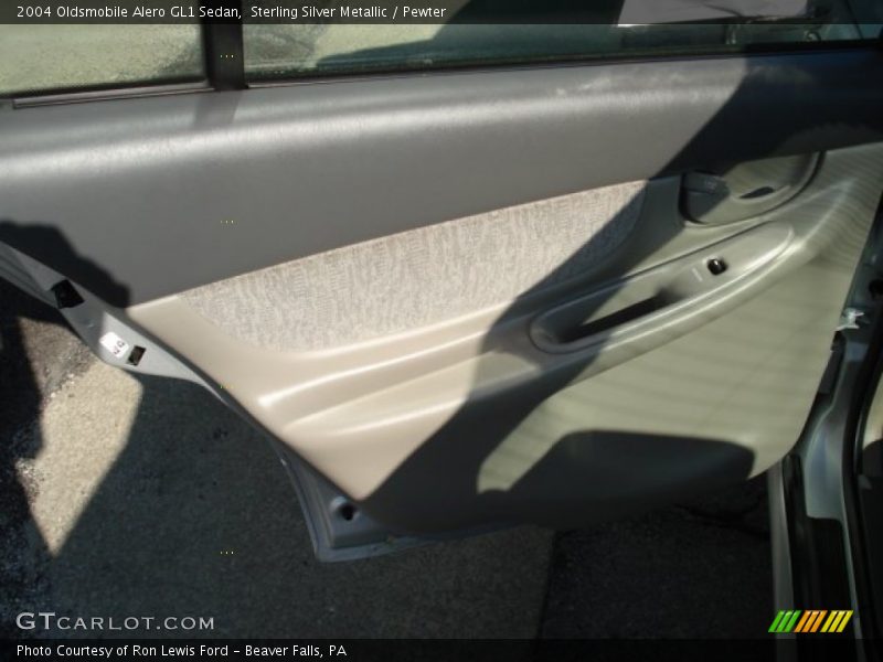 Sterling Silver Metallic / Pewter 2004 Oldsmobile Alero GL1 Sedan