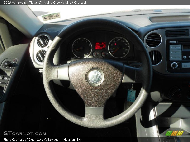 Alpine Grey Metallic / Charcoal 2009 Volkswagen Tiguan S