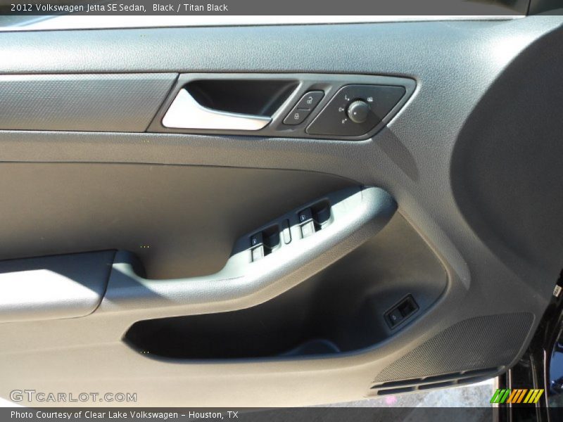 Black / Titan Black 2012 Volkswagen Jetta SE Sedan