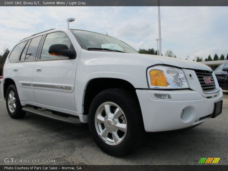 Summit White / Light Gray 2005 GMC Envoy SLT