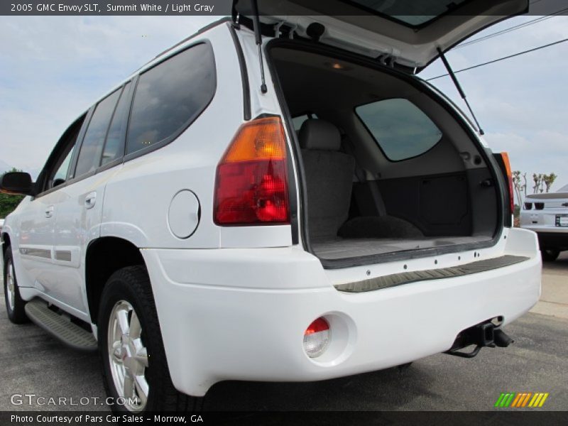 Summit White / Light Gray 2005 GMC Envoy SLT