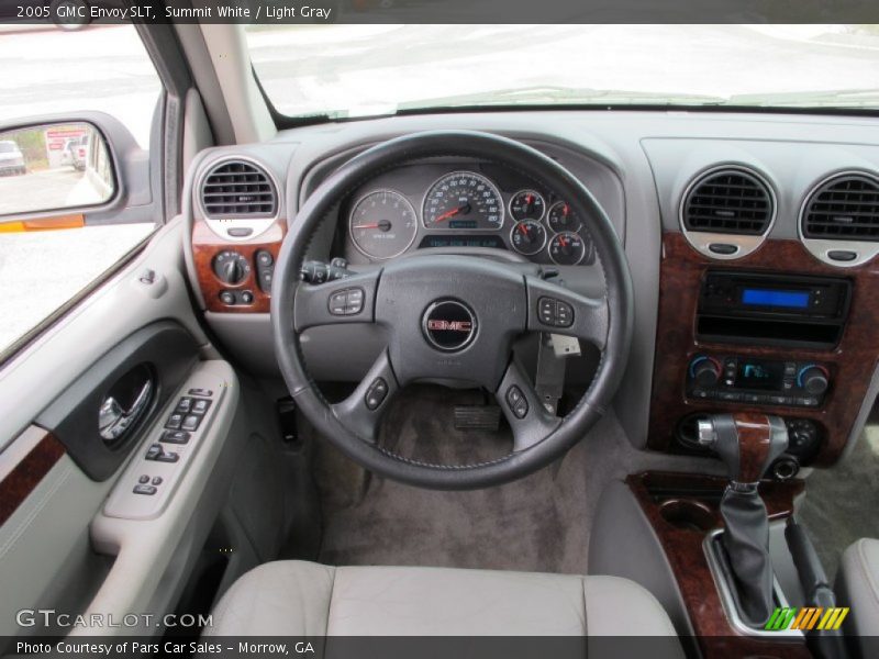 Summit White / Light Gray 2005 GMC Envoy SLT