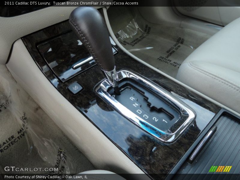 Tuscan Bronze ChromFlair / Shale/Cocoa Accents 2011 Cadillac DTS Luxury