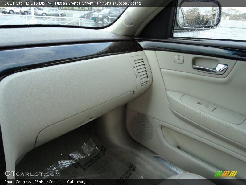 Tuscan Bronze ChromFlair / Shale/Cocoa Accents 2011 Cadillac DTS Luxury