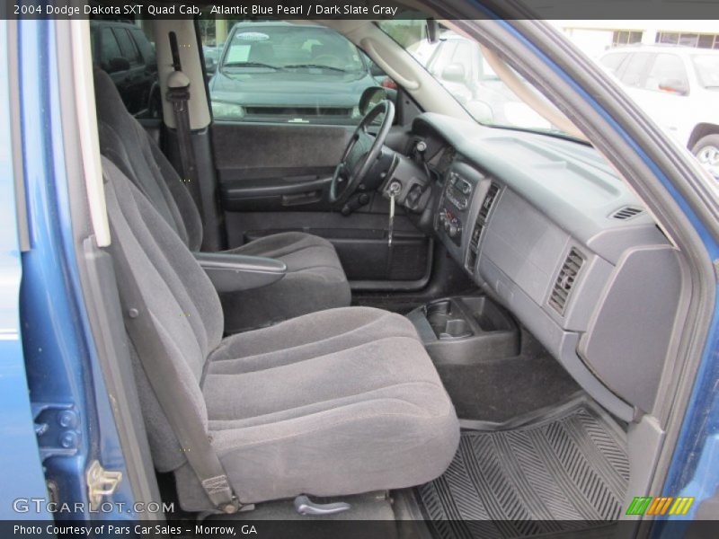 Atlantic Blue Pearl / Dark Slate Gray 2004 Dodge Dakota SXT Quad Cab