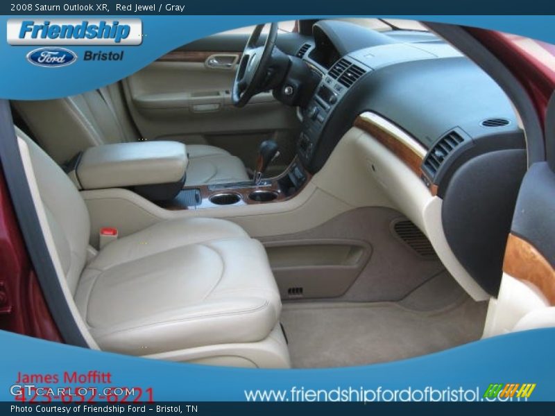 Red Jewel / Gray 2008 Saturn Outlook XR