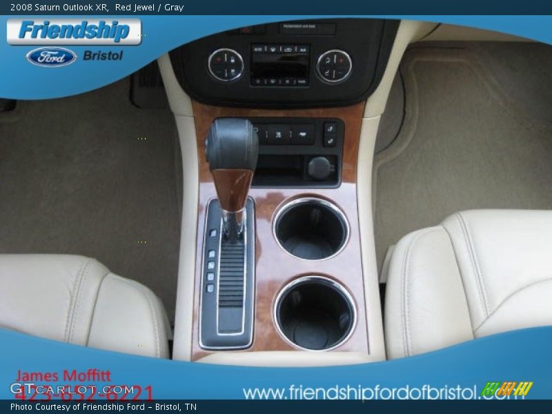 Red Jewel / Gray 2008 Saturn Outlook XR