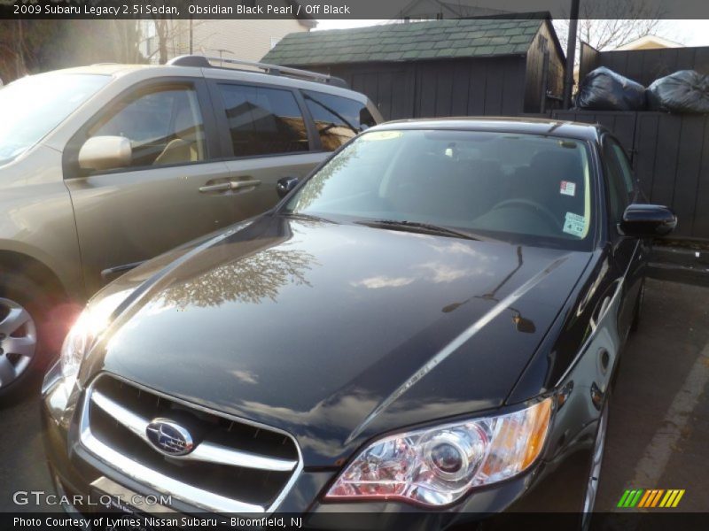 Obsidian Black Pearl / Off Black 2009 Subaru Legacy 2.5i Sedan