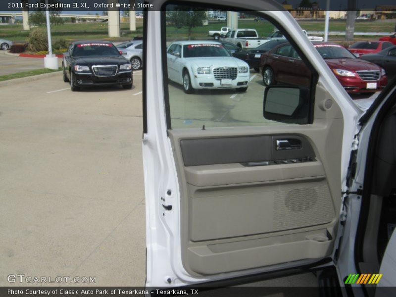 Oxford White / Stone 2011 Ford Expedition EL XL