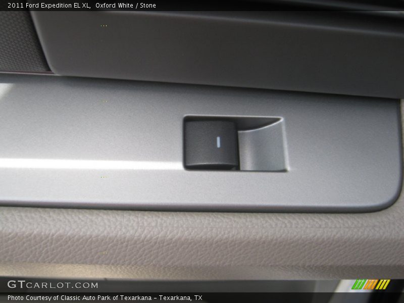 Oxford White / Stone 2011 Ford Expedition EL XL