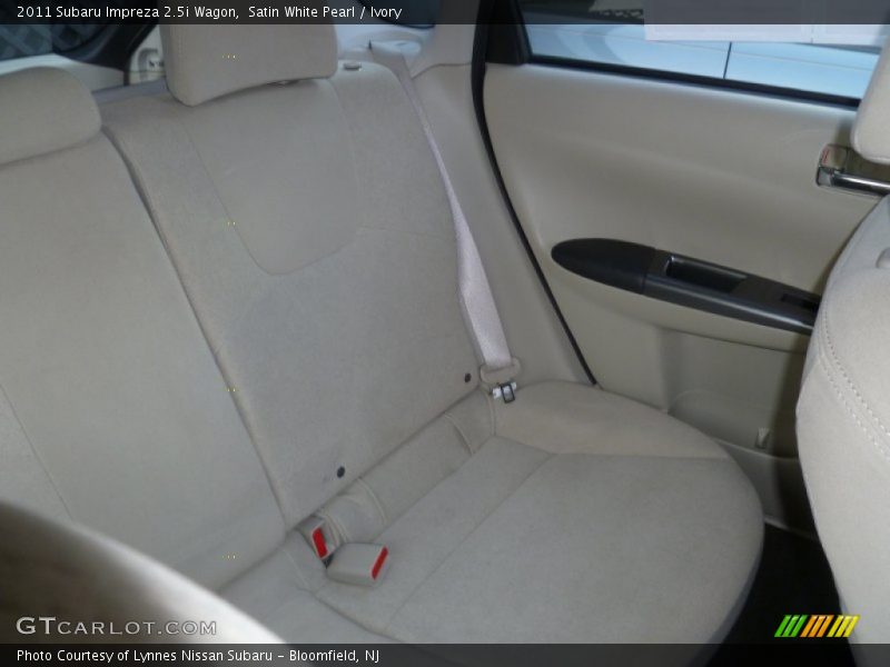 Satin White Pearl / Ivory 2011 Subaru Impreza 2.5i Wagon