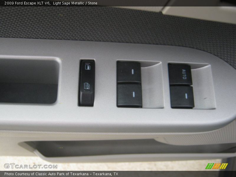 Light Sage Metallic / Stone 2009 Ford Escape XLT V6