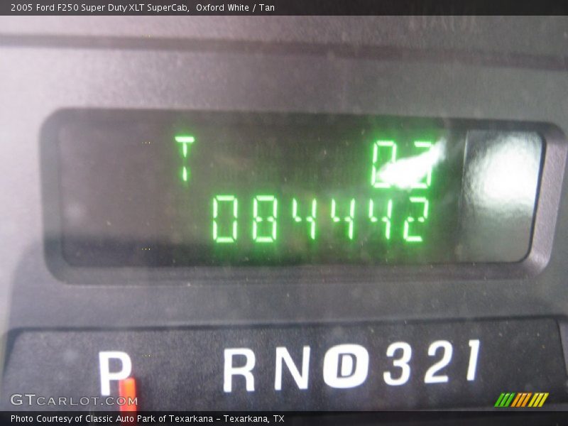 Oxford White / Tan 2005 Ford F250 Super Duty XLT SuperCab
