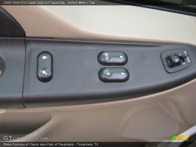 Oxford White / Tan 2005 Ford F250 Super Duty XLT SuperCab