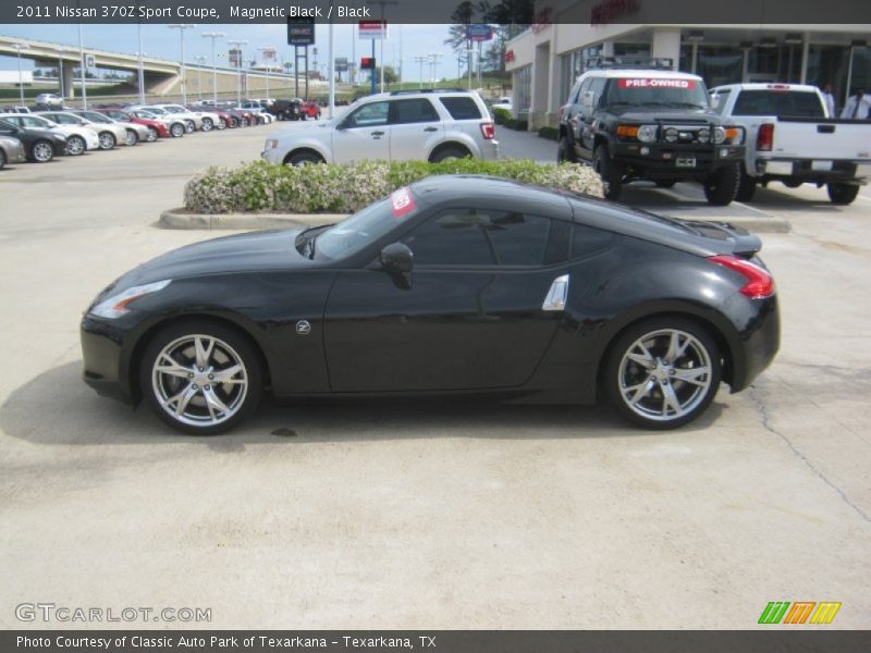 Magnetic Black / Black 2011 Nissan 370Z Sport Coupe