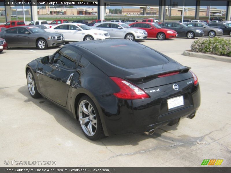 Magnetic Black / Black 2011 Nissan 370Z Sport Coupe