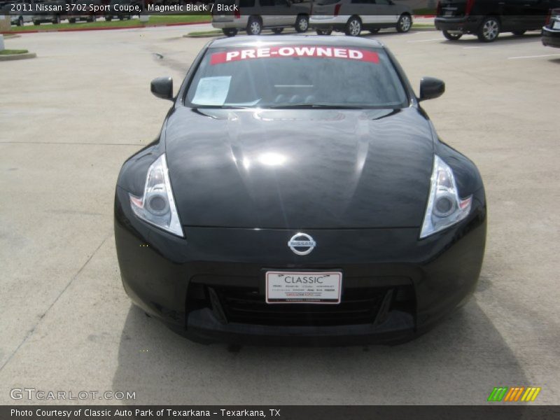 Magnetic Black / Black 2011 Nissan 370Z Sport Coupe