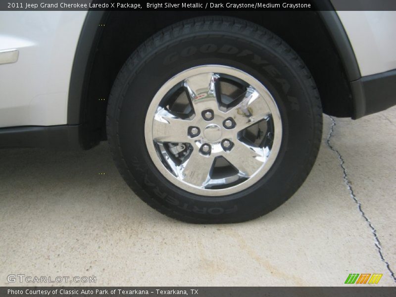 Bright Silver Metallic / Dark Graystone/Medium Graystone 2011 Jeep Grand Cherokee Laredo X Package