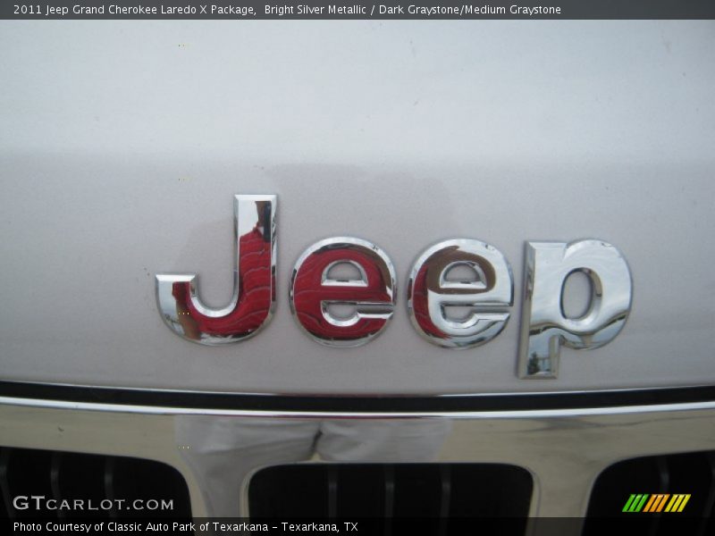 Bright Silver Metallic / Dark Graystone/Medium Graystone 2011 Jeep Grand Cherokee Laredo X Package