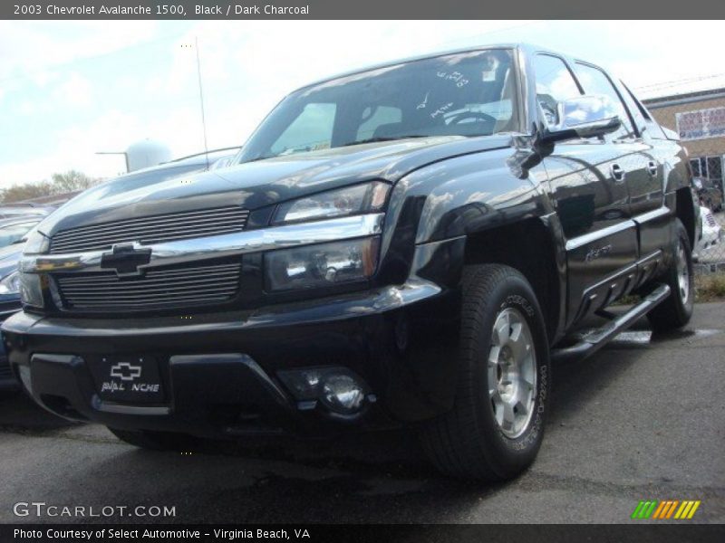 Black / Dark Charcoal 2003 Chevrolet Avalanche 1500