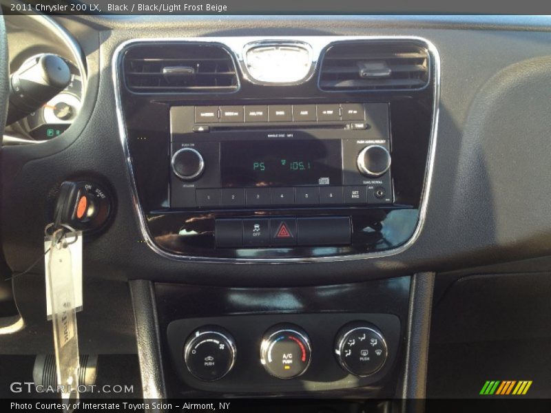 Black / Black/Light Frost Beige 2011 Chrysler 200 LX