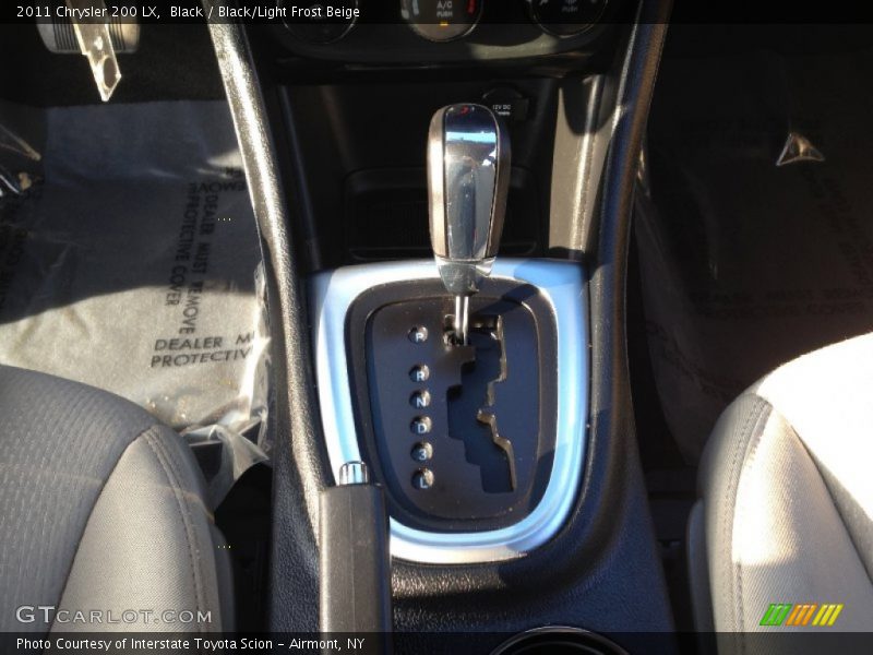 Black / Black/Light Frost Beige 2011 Chrysler 200 LX