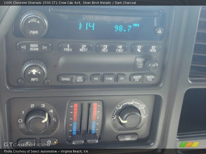 Silver Birch Metallic / Dark Charcoal 2006 Chevrolet Silverado 1500 Z71 Crew Cab 4x4