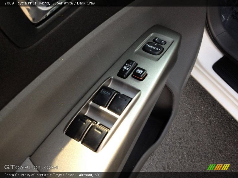 Super White / Dark Gray 2009 Toyota Prius Hybrid