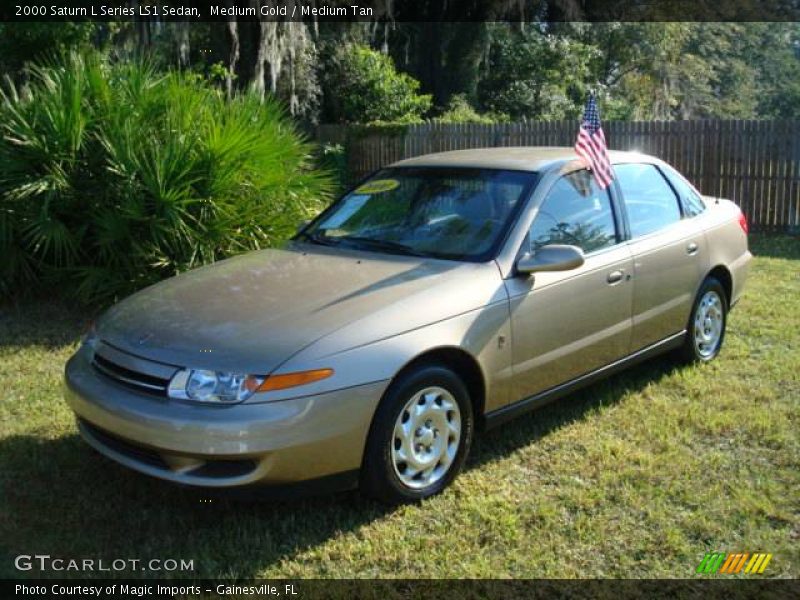 Medium Gold / Medium Tan 2000 Saturn L Series LS1 Sedan