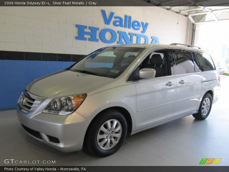 Silver Pearl Metallic / Gray 2009 Honda Odyssey EX-L