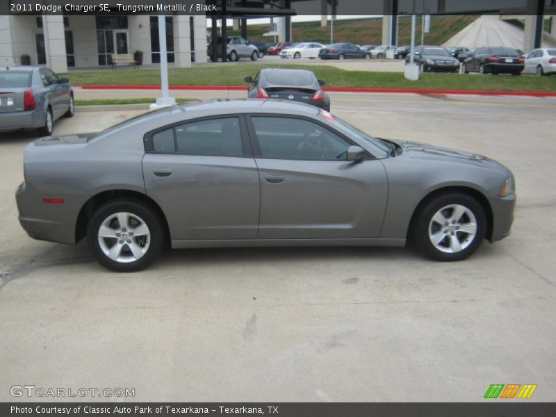 Tungsten Metallic / Black 2011 Dodge Charger SE
