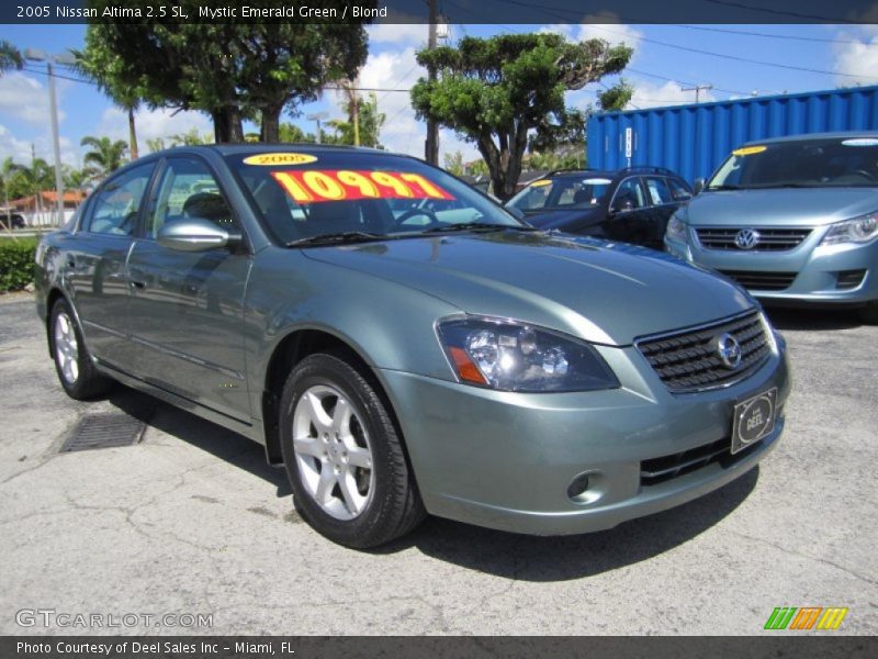 Mystic Emerald Green / Blond 2005 Nissan Altima 2.5 SL