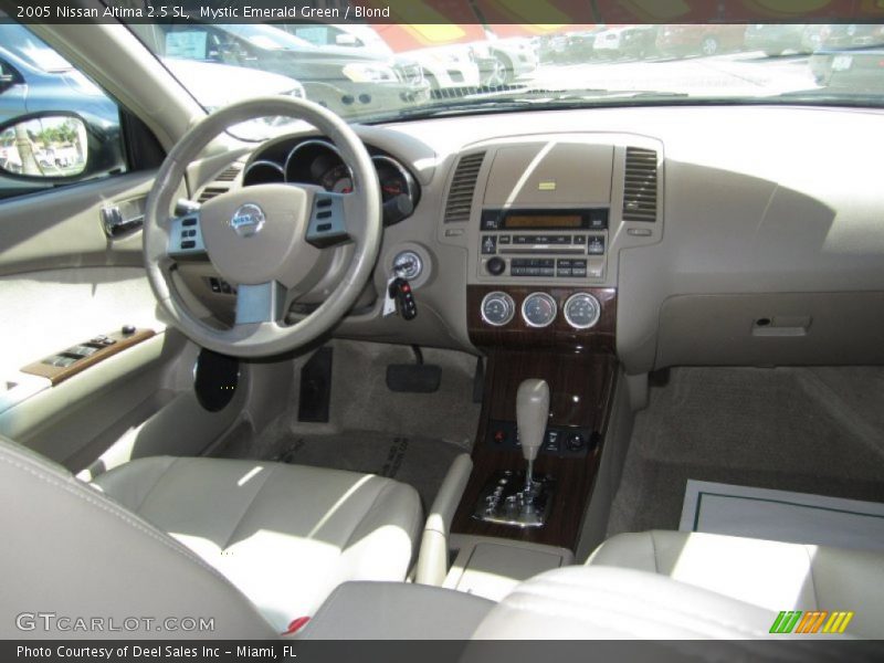 Mystic Emerald Green / Blond 2005 Nissan Altima 2.5 SL