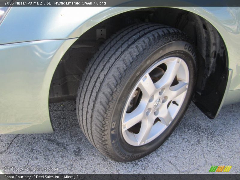 Mystic Emerald Green / Blond 2005 Nissan Altima 2.5 SL