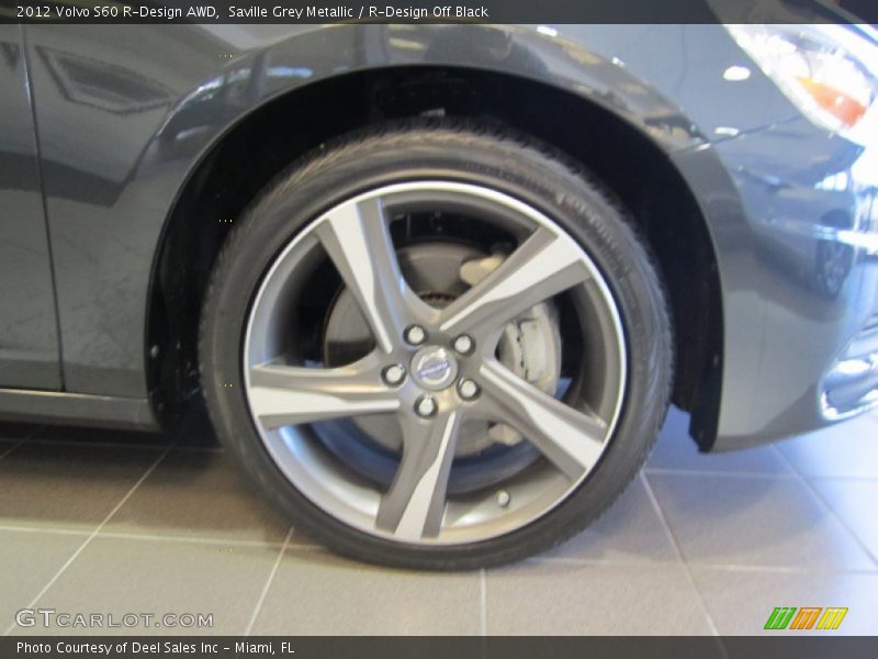 Saville Grey Metallic / R-Design Off Black 2012 Volvo S60 R-Design AWD