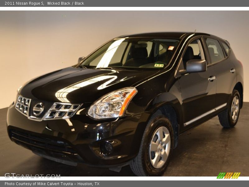 Wicked Black / Black 2011 Nissan Rogue S