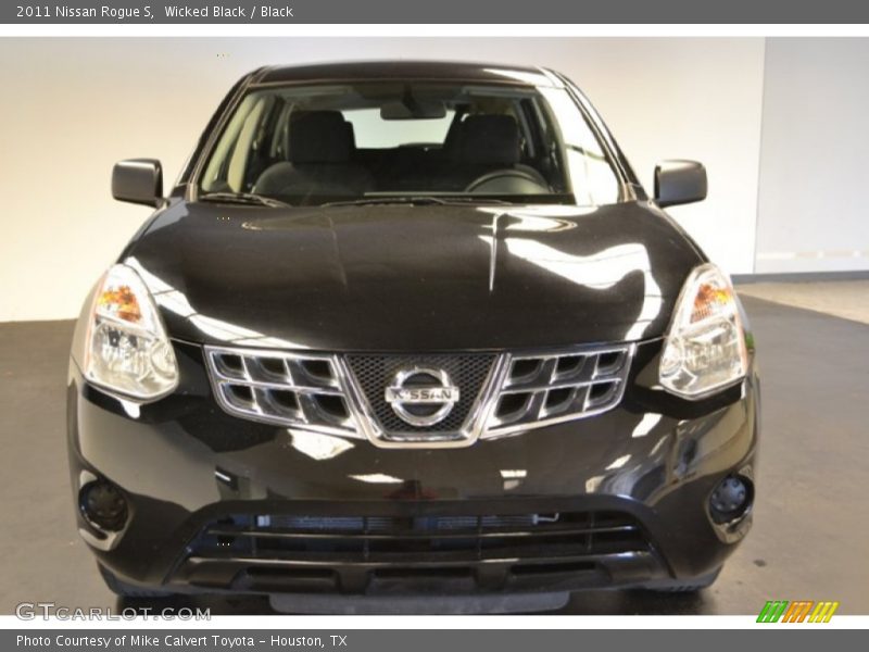 Wicked Black / Black 2011 Nissan Rogue S