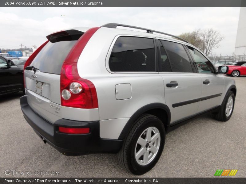 Silver Metallic / Graphite 2004 Volvo XC90 2.5T AWD