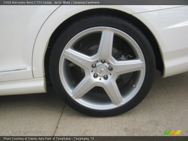 Arctic White / Savanna/Cashmere 2009 Mercedes-Benz S 550 Sedan