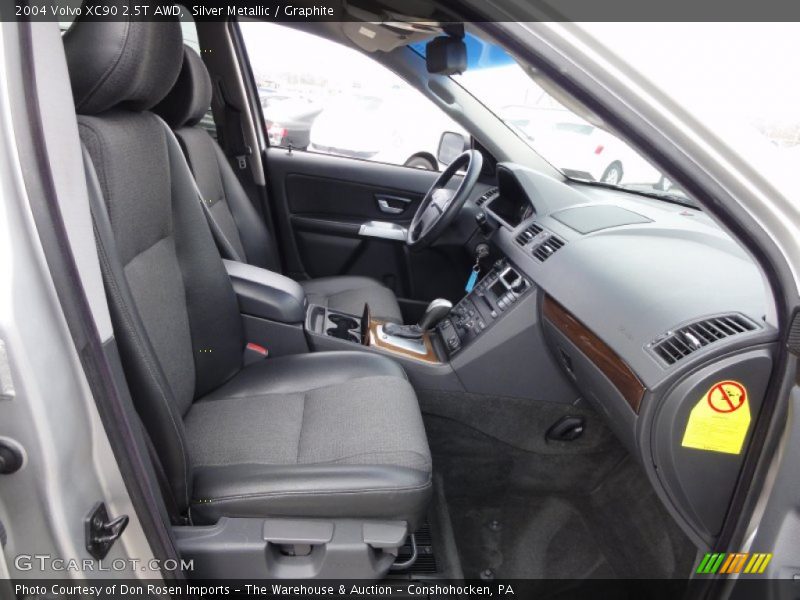 Silver Metallic / Graphite 2004 Volvo XC90 2.5T AWD