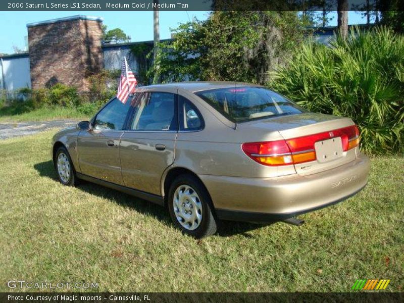 Medium Gold / Medium Tan 2000 Saturn L Series LS1 Sedan