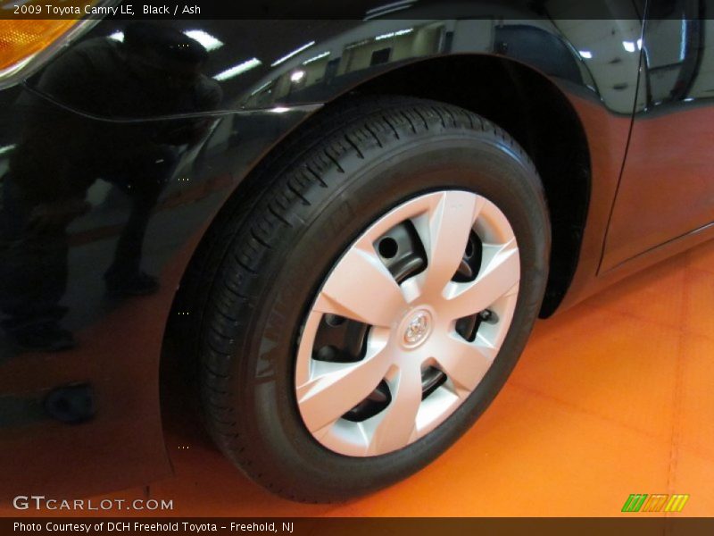 Black / Ash 2009 Toyota Camry LE