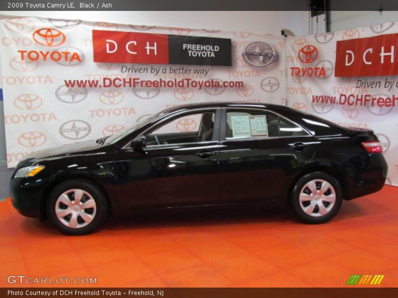 Black / Ash 2009 Toyota Camry LE