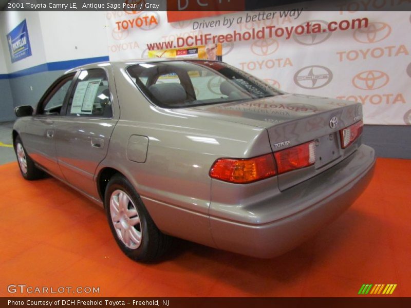 Antique Sage Pearl / Gray 2001 Toyota Camry LE