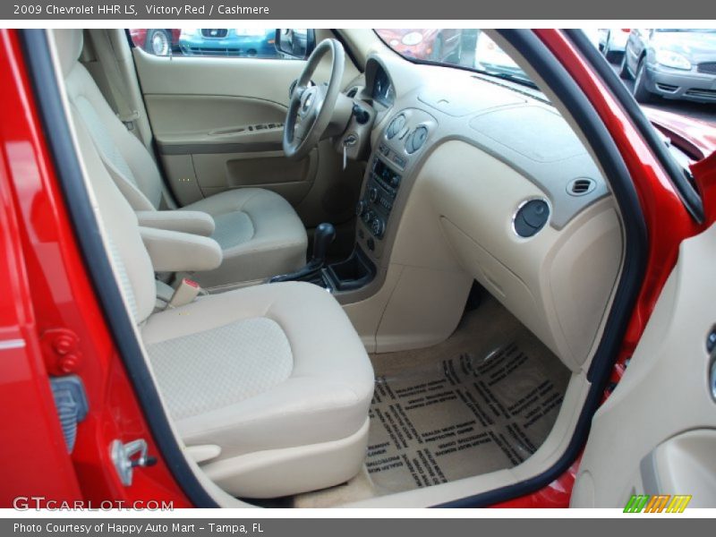 Victory Red / Cashmere 2009 Chevrolet HHR LS
