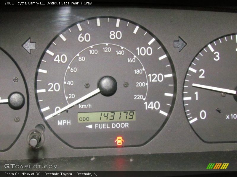 Antique Sage Pearl / Gray 2001 Toyota Camry LE