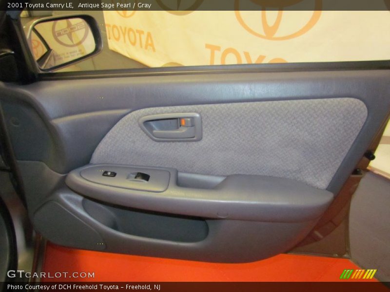 Antique Sage Pearl / Gray 2001 Toyota Camry LE