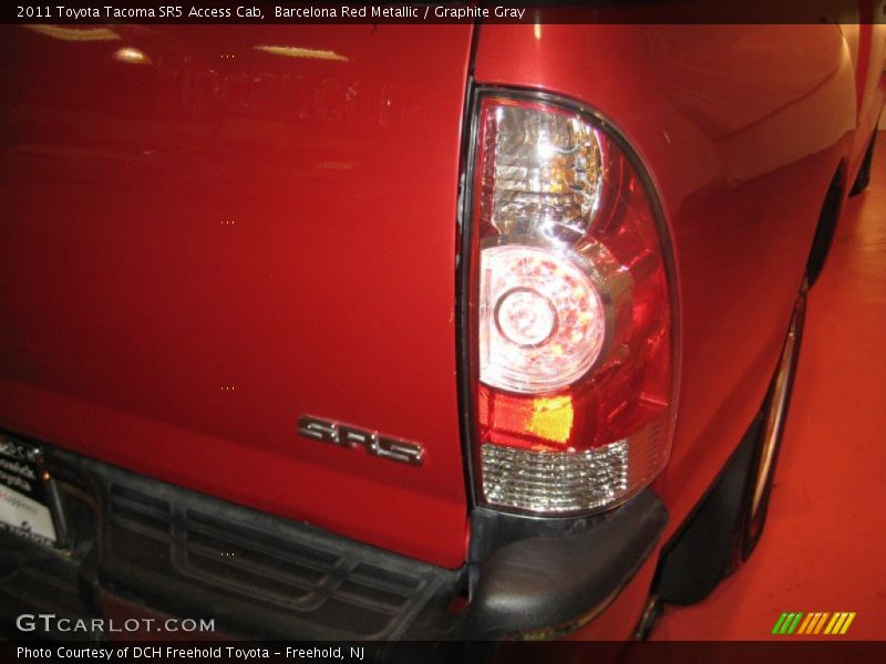 Barcelona Red Metallic / Graphite Gray 2011 Toyota Tacoma SR5 Access Cab